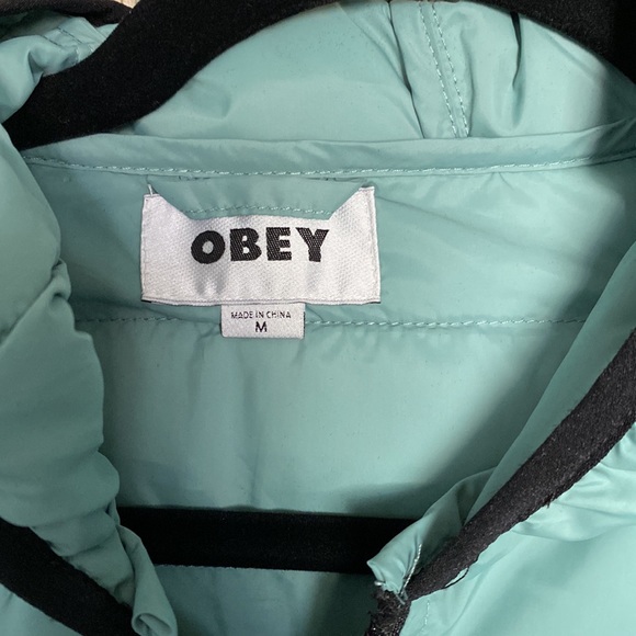 NWT OBEY league micro puffer hooded jacket - Picture 3 of 8